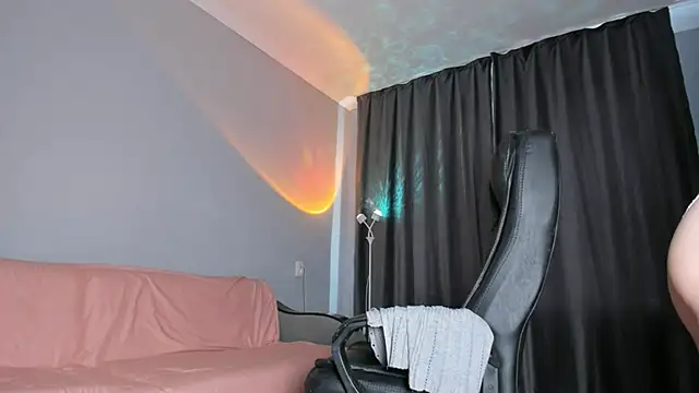 emy lovee online show from 03/07/26, 04:31