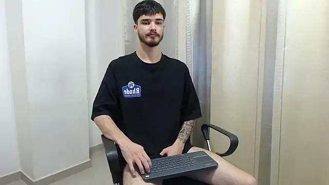 Snapshot of joseh0se chatting on 02/03/26, 05:16 joseh0se online show from 02/03/26, 05:16