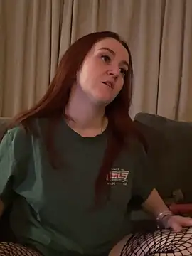 PoppySlut6999 online show from 02/08/26, 10:02