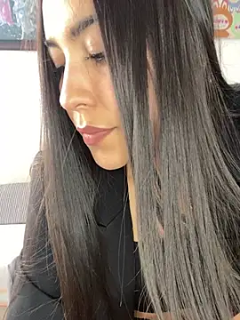 Snapshot of Mayka_sex chatting on 02/20/26, 05:13 Mayka sex online show from 02/20/26, 05:13