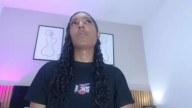 Snapshot of Mia_kheleer chatting on 02/02/26, 05:33 Mia kheleer online show from 02/02/26, 05:33