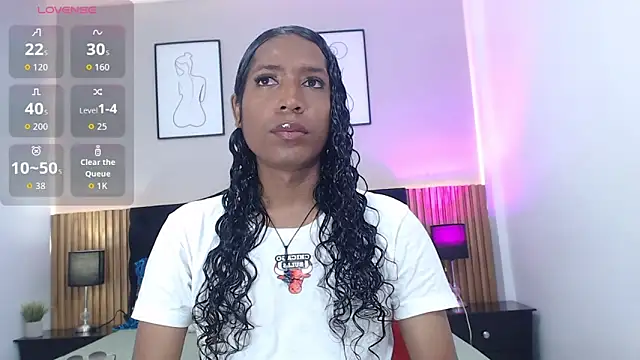 Snapshot of Mia_kheleer chatting on 02/16/26, 01:07 Mia kheleer online show from 02/16/26, 01:07