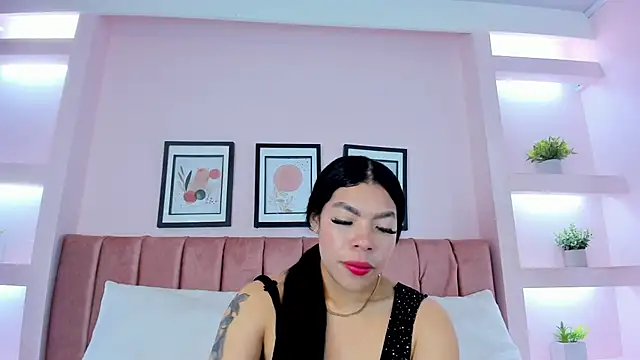 Snapshot of Sophia_Salem chatting on 03/02/26, 12:23 Sophia Salem online show from 03/02/26, 12:23