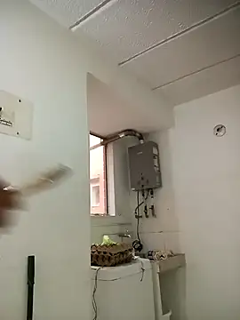 Snapshot of _aish_a chatting on 02/13/26, 12:12 aish a online show from 02/13/26, 12:12