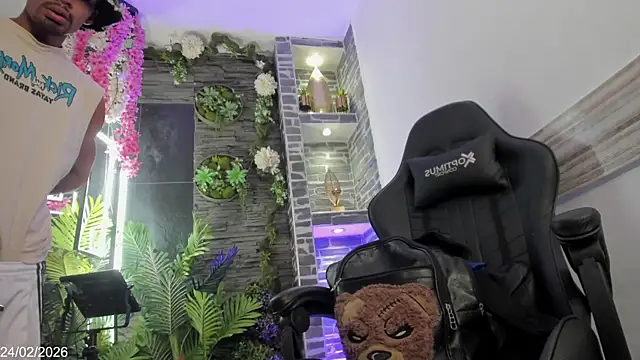 Snapshot of Rpoolrboy chatting on 02/24/26, 08:07 Rpoolrboy online show from 02/24/26, 08:07