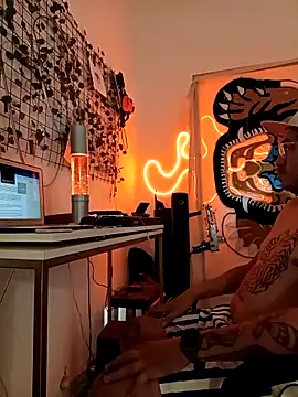 helloandi online show from 03/31/26, 05:57