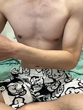 llkiki online show from 03/25/26, 04:07