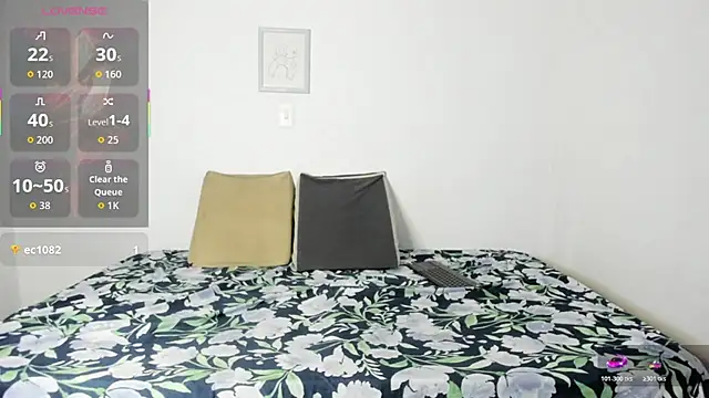 Snapshot of Vlad__night chatting on 02/20/26, 06:26 Vlad night online show from 02/20/26, 06:26