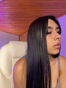 Snapshot of scarlett_pinkk1 chatting on 02/20/26, 06:26 scarlett pinkk1 online show from 02/20/26, 06:26