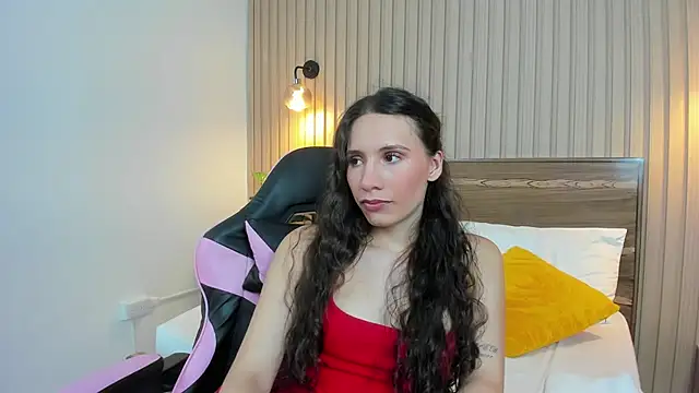 valeryn  rosse online show from 07/15/26, 07:41