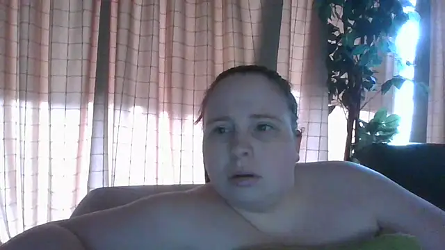 Snapshot of Sarahtjeuh_ chatting on 02/11/26, 01:16 Sarahtjeuh online show from 02/11/26, 01:16