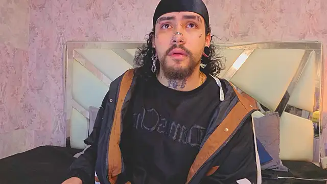 Benny and Mark online show from 03/25/26, 03:56