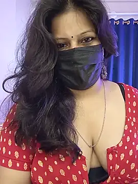 Snapshot of noty_girl2 chatting on 06/15/26, 03:53 noty girl2 online show from 06/15/26, 03:53