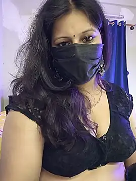 Snapshot of noty_girl2 chatting on 07/18/26, 06:12 noty girl2 online show from 07/18/26, 06:12