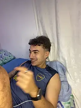 Snapshot of vanilla_Kush chatting on 03/04/26, 02:28 vanilla Kush online show from 03/04/26, 02:28