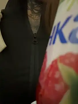 Snapshot of KishaMur chatting on 02/23/26, 05:16 KishaMur online show from 02/23/26, 05:16