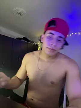 Maximuz1920 online show from 04/18/26, 05:44