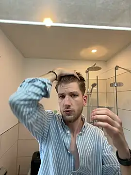 YoungSkinnyBoy20 online show from 03/14/26, 12:54