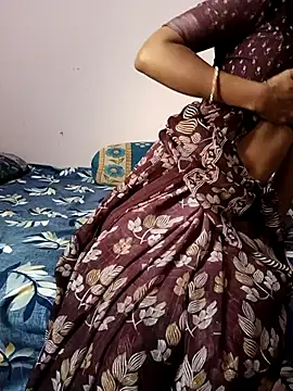 Snapshot of desicpl26 chatting on 02/05/26, 02:49 desicpl26 online show from 02/05/26, 02:49