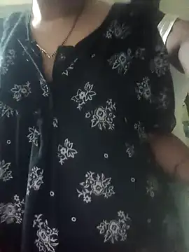 Snapshot of desicpl26 chatting on 02/16/26, 03:13 desicpl26 online show from 02/16/26, 03:13