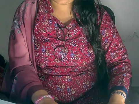 Cute Aliyaa online show from 03/01/26, 08:16