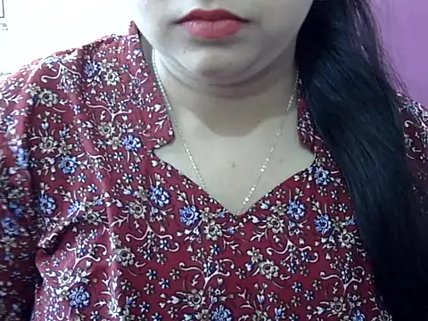 Snapshot of Cute_Aliyaa chatting on 04/27/26, 09:40 Cute Aliyaa online show from 04/27/26, 09:40