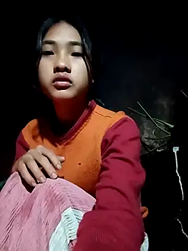 Snapshot of Hoa-tuylip chatting on 02/24/26, 10:30 Hoa-tuylip online show from 02/24/26, 10:30