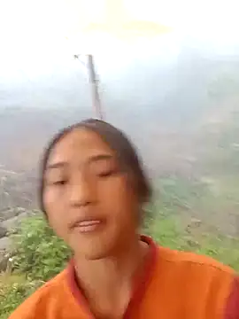 Hoa-tuylip online show from 03/22/26, 01:09