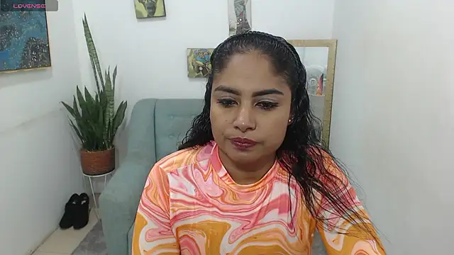 Snapshot of Luna_Fyre chatting on 02/23/26, 06:16 Luna Fyre online show from 02/23/26, 06:16