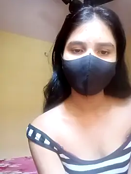 Mahira-- online show from 06/17/26, 04:59