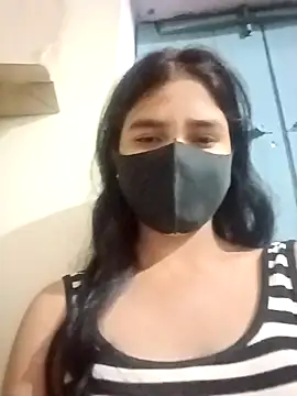 Mahira-- online show from 07/10/26, 06:17
