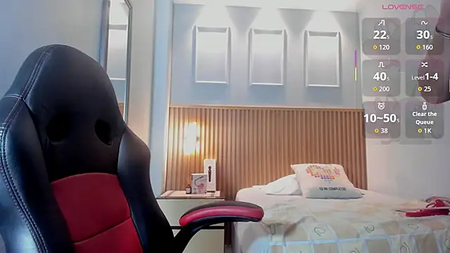 Snapshot of BONNIE_CH1 chatting on 03/04/26, 12:44 BONNIE CH1 online show from 03/04/26, 12:44