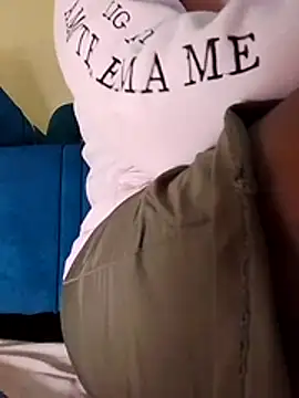 Snapshot of Charodine chatting on 03/25/26, 05:35 Charodine online show from 03/25/26, 05:35