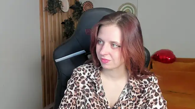 Snapshot of FreyaVey chatting on 02/23/26, 05:27 FreyaVey online show from 02/23/26, 05:27