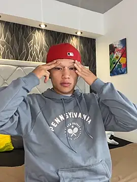 Snapshot of Dominik_Souza chatting on 02/02/26, 12:48 Dominik Souza online show from 02/02/26, 12:48