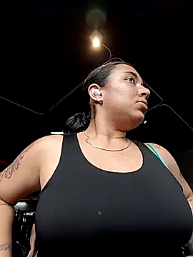 Robin H00t 2 online show from 04/06/26, 05:58