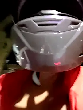 Robin H00t 2 online show from 04/08/26, 11:37