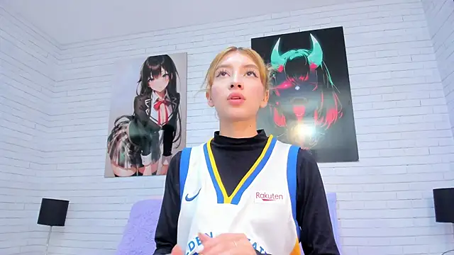 AlanaaHell online show from 02/18/26, 04:47