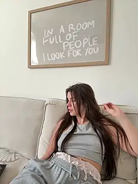 houseofnova online show from 03/11/26, 09:04