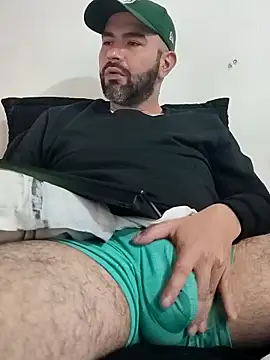 hairyandbigmann online show from 03/10/26, 08:36