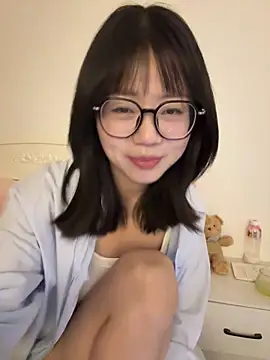 Snapshot of Nana-3 chatting on 03/01/26, 08:00 Nana-3 online show from 03/01/26, 08:00