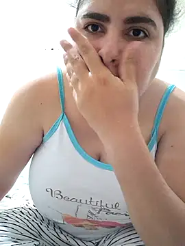 Snapshot of BarbedArtemia chatting on 02/15/26, 01:41 BarbedArtemia online show from 02/15/26, 01:41