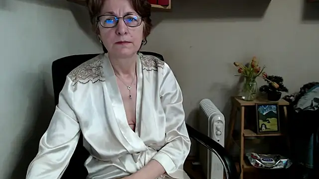 katemodel online show from 02/11/26, 07:46