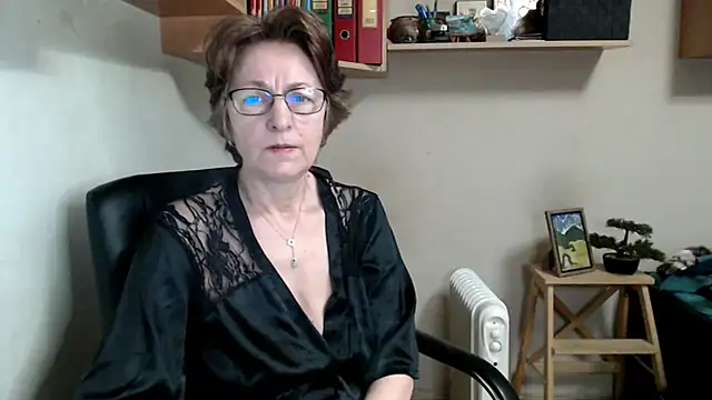 katemodel online show from 02/23/26, 07:28