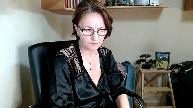 Snapshot of katemodel chatting on 07/09/26, 10:47 katemodel online show from 07/09/26, 10:47