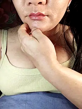 Reina Fcup01 online show from 02/21/26, 07:31