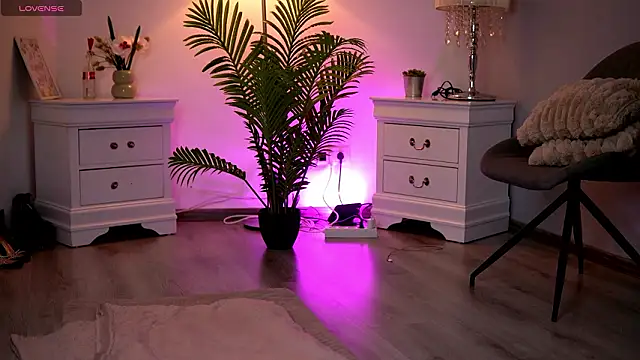 Snapshot of KassidyVibe chatting on 02/11/26, 11:04 KassidyVibe online show from 02/11/26, 11:04