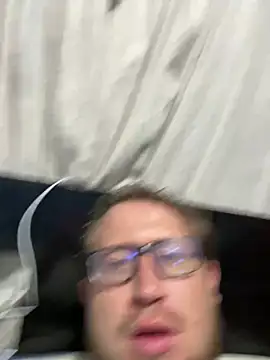 Ecuhot8976 online show from 02/25/26, 02:21