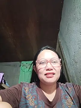 hotpinay 45 online show from 04/17/26, 11:35