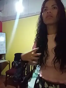 Snapshot of Lilijms97_ chatting on 06/12/26, 02:38 Lilijms97 online show from 06/12/26, 02:38
